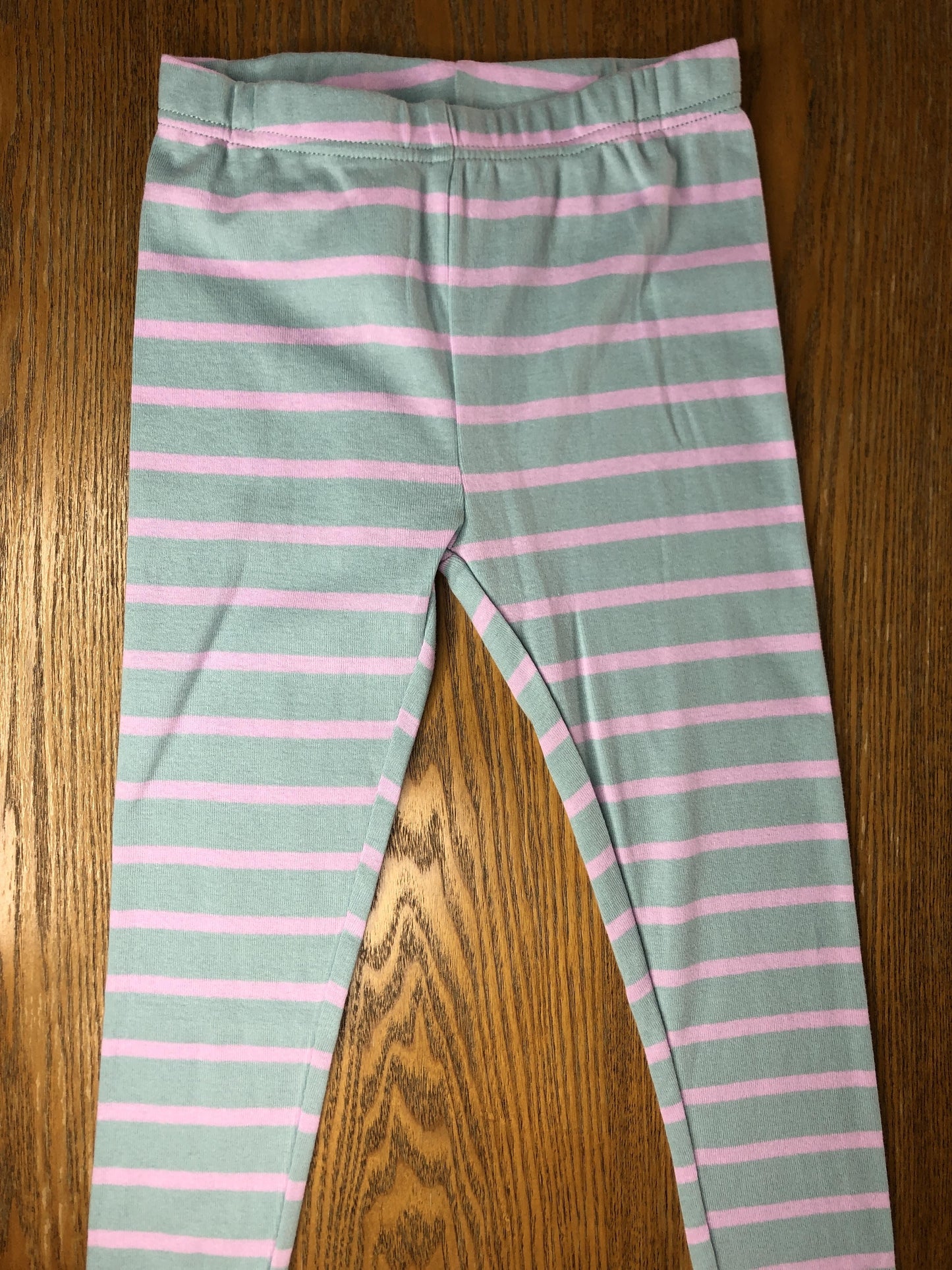 Red Caribou Girls purple Pajamas Size: 4T purple