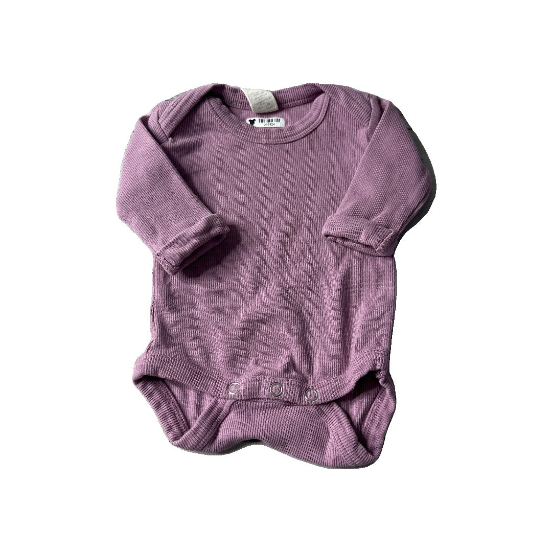 Kate Quinn Girls purple Onesie Size: 0-3 months purple