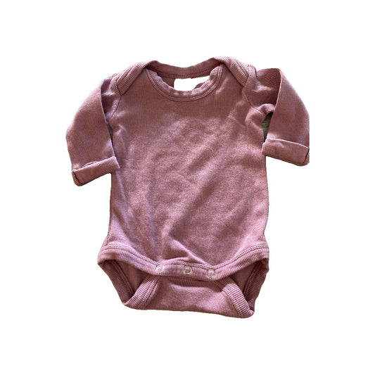 Kate Quinn Girls purple Onesie Size: 0-3 months purple