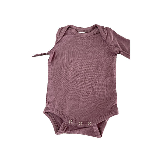 Kate Quinn Girls purple Onesie Size: Newborn purple