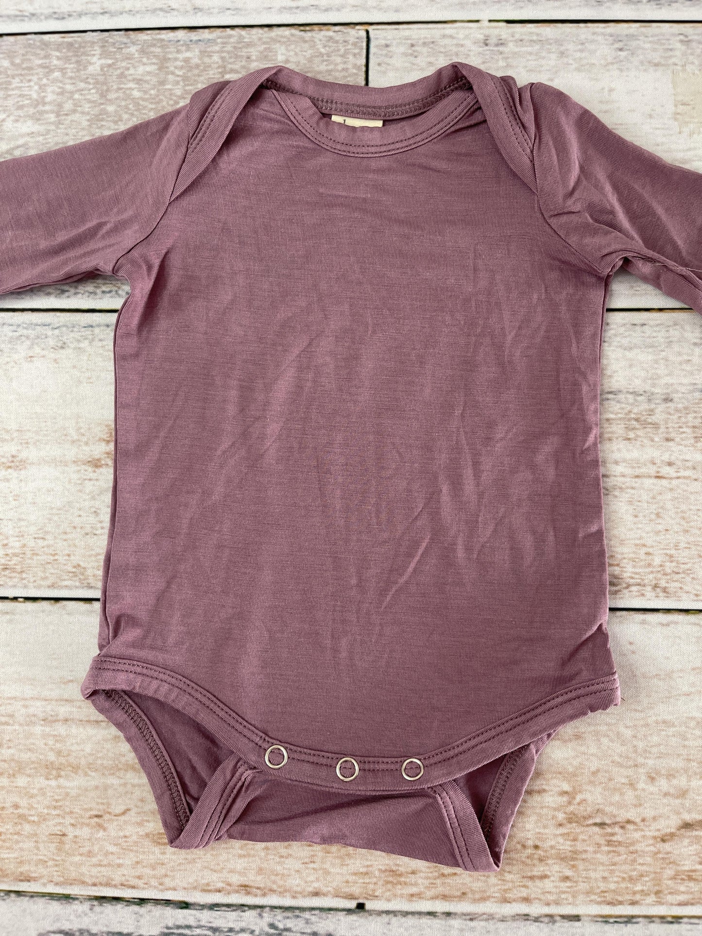 Kate Quinn Girls purple Onesie Size: Newborn purple