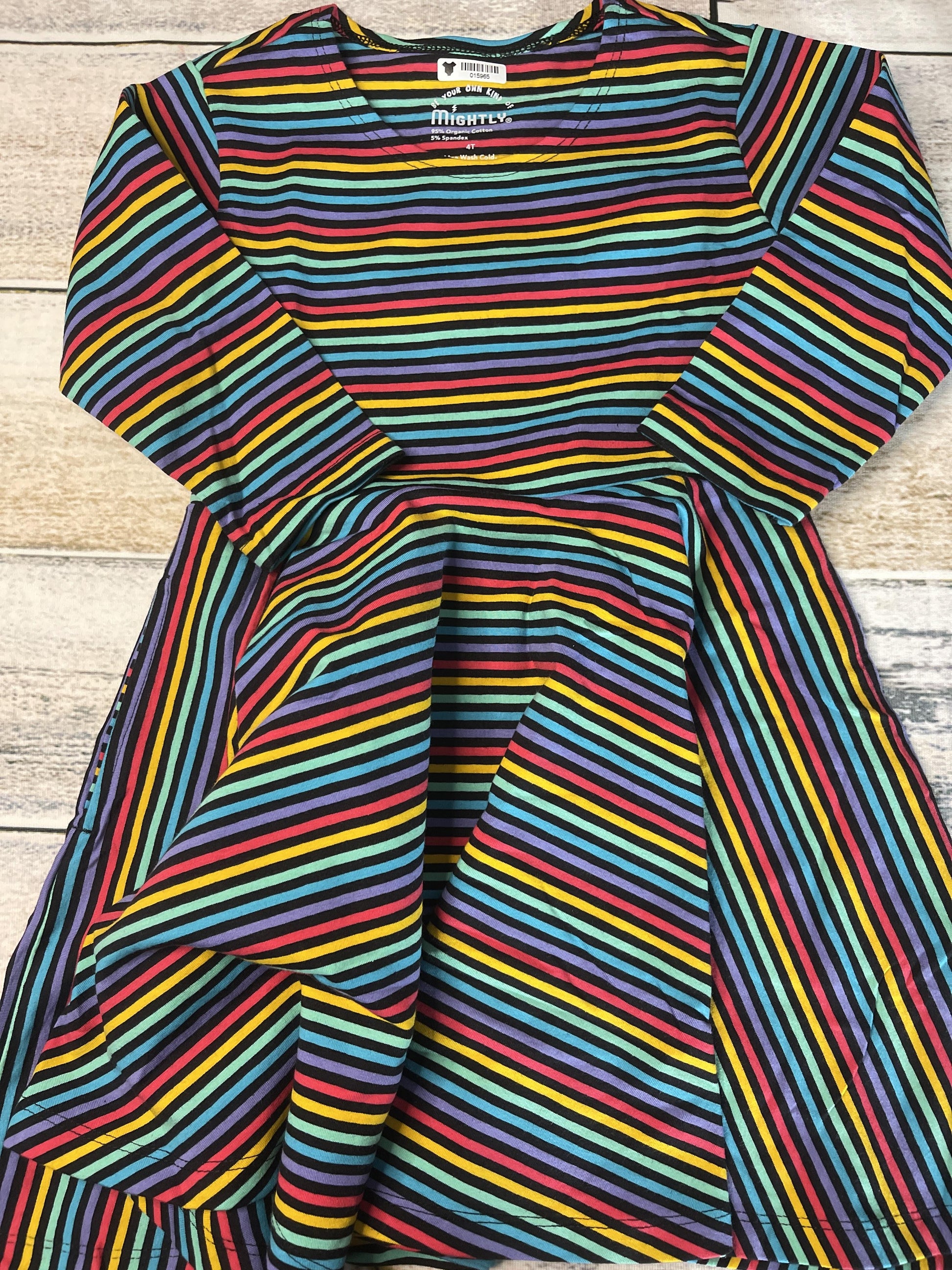 Mightly Girls Rainbow Dress Size: 4T Rainbow