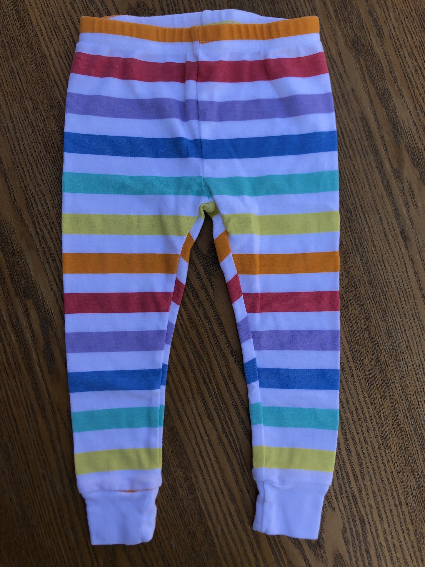 Carters Boys Rainbow Pajamas Size: 12-18 months Rainbow