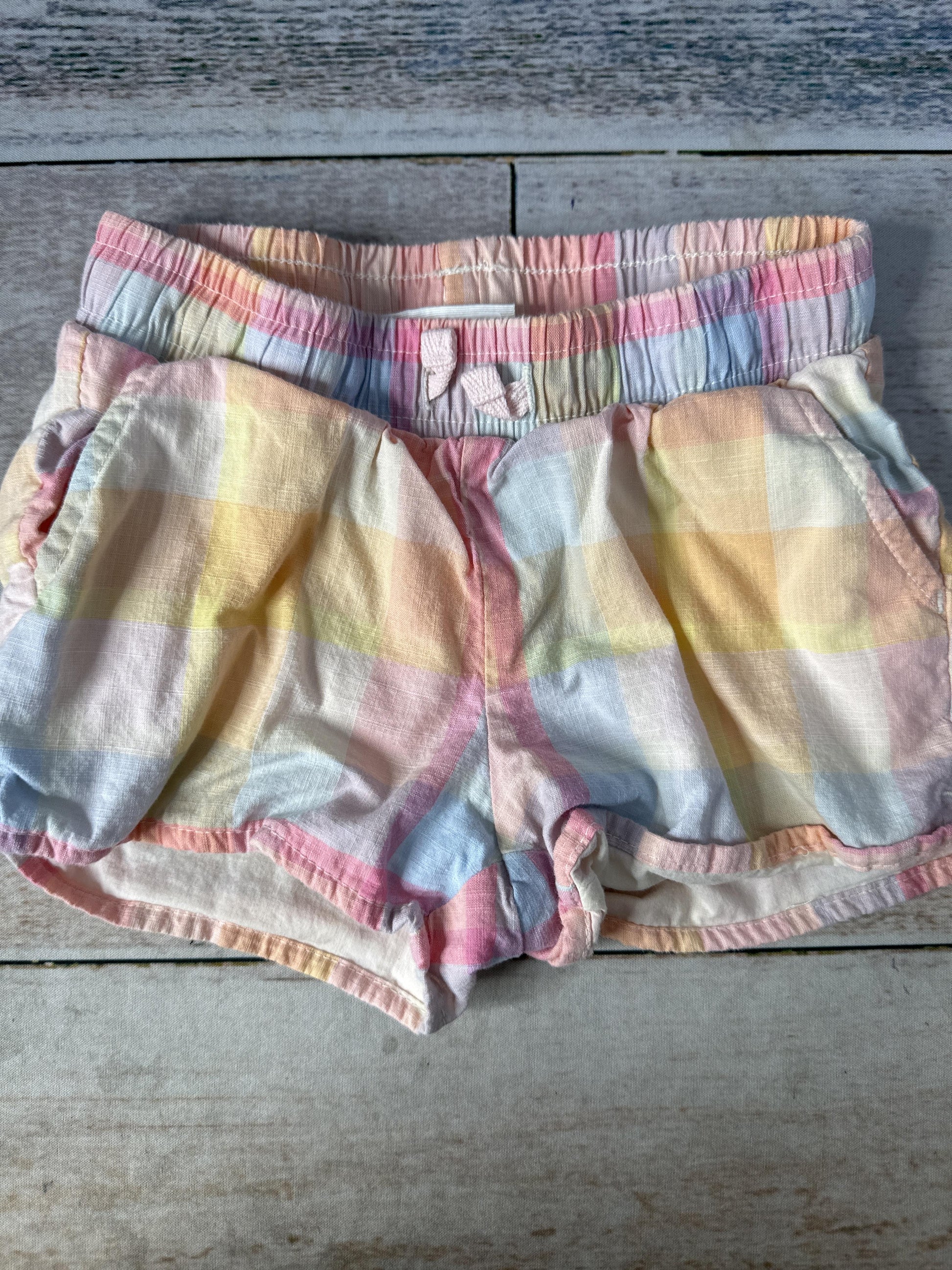 Cat & Jack Girls Rainbow Shorts Size: 3T Rainbow
