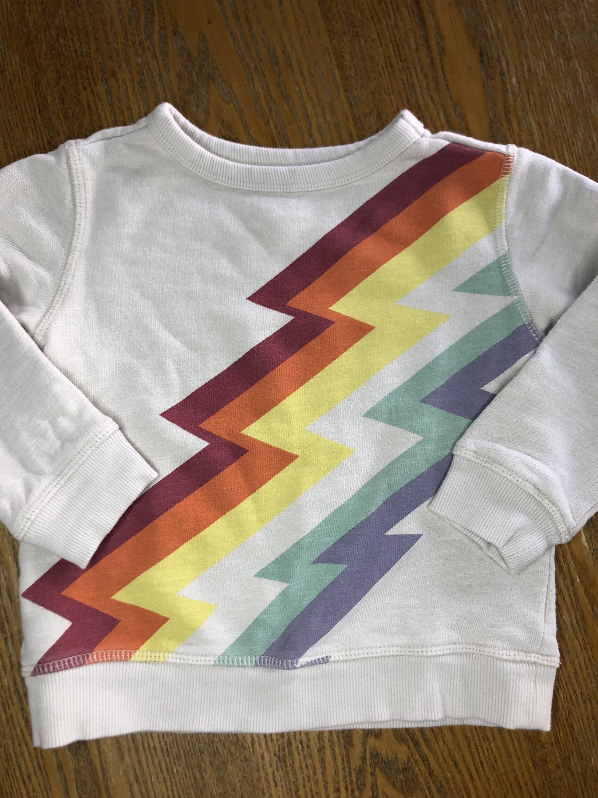 Gymboree Girls Rainbow Sweatshirt Size: 2T Rainbow