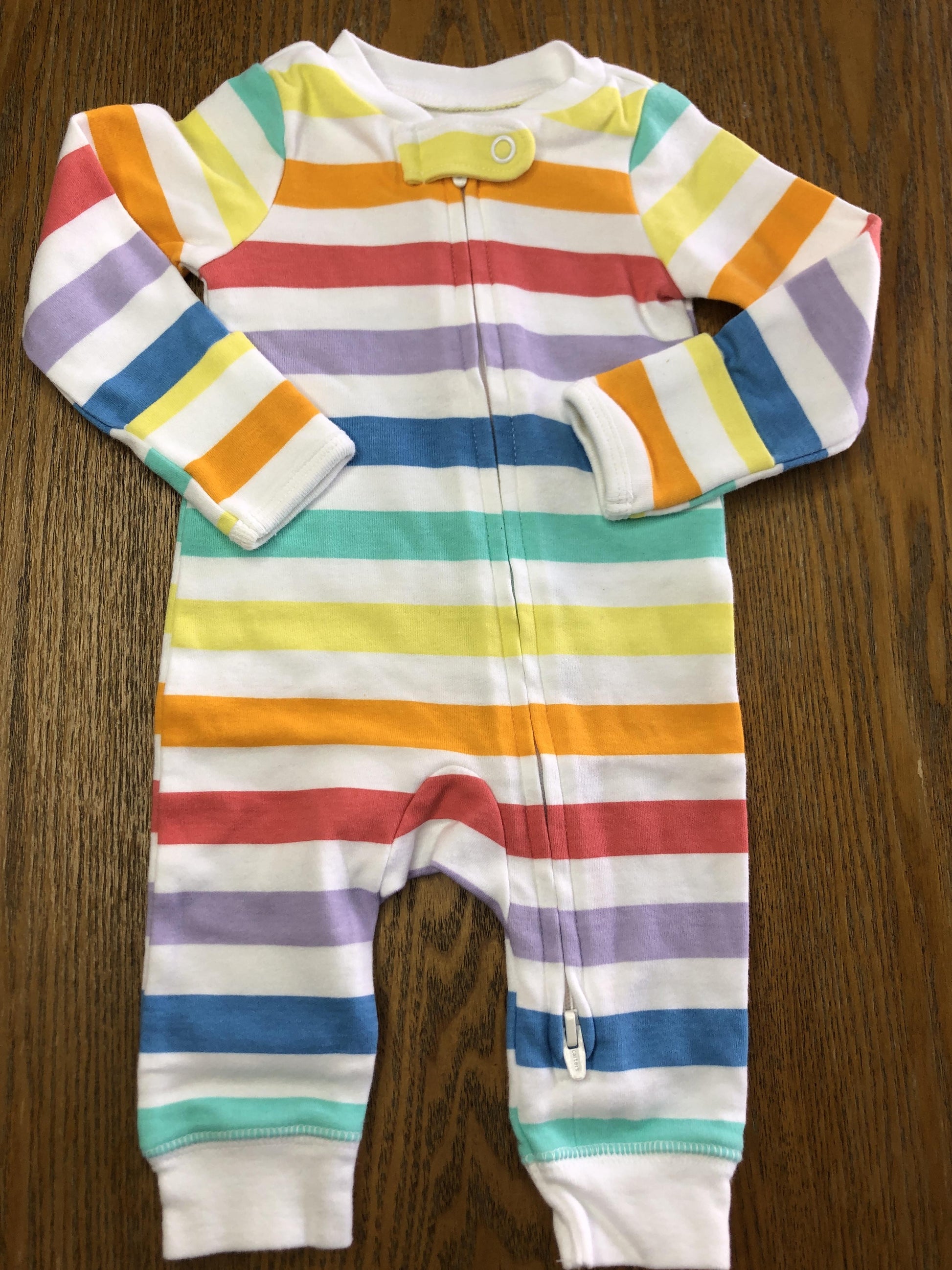 Carters Unisex Rainbow Pajamas Size: Newborn Rainbow