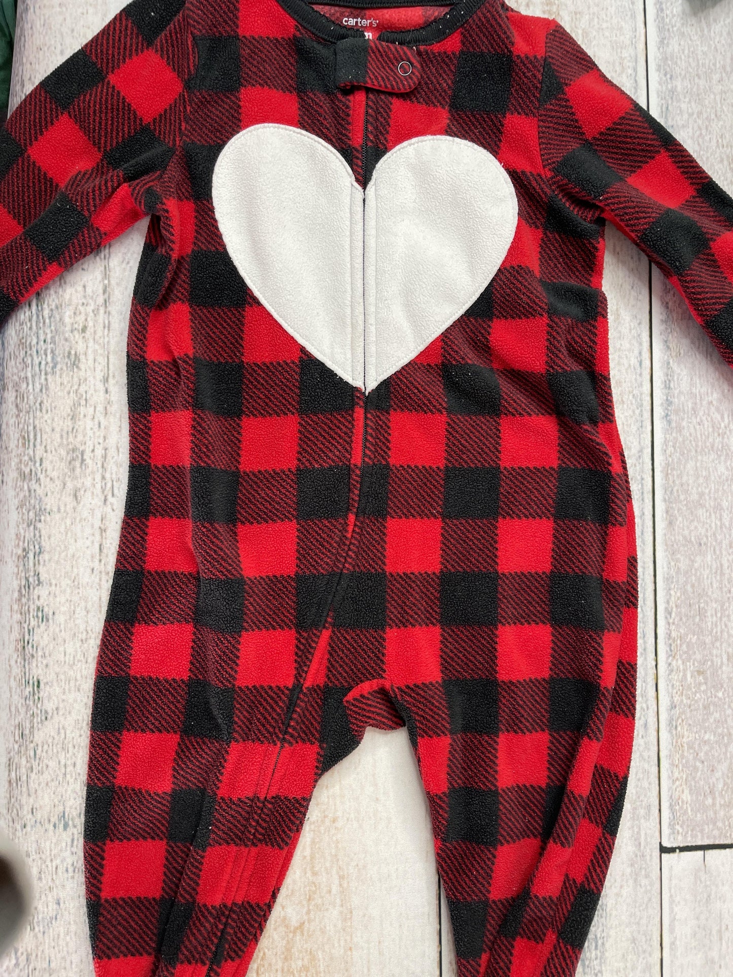 Carters Girls Red | Black | Hearts Pajamas Size: 12 months Red | Black | Hearts
