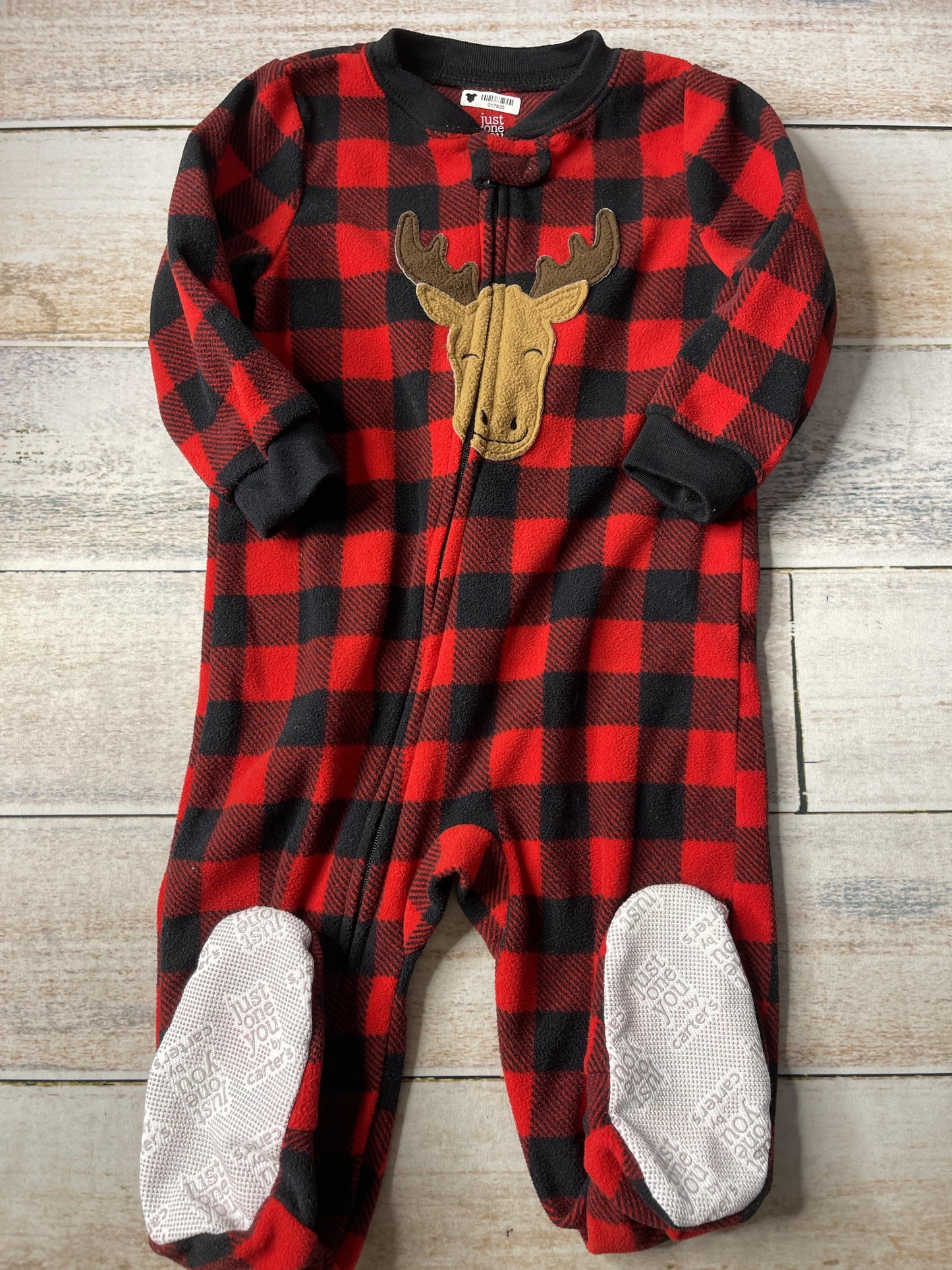Carters Unisex Red | Black Pajamas Size: 18 months Red | Black