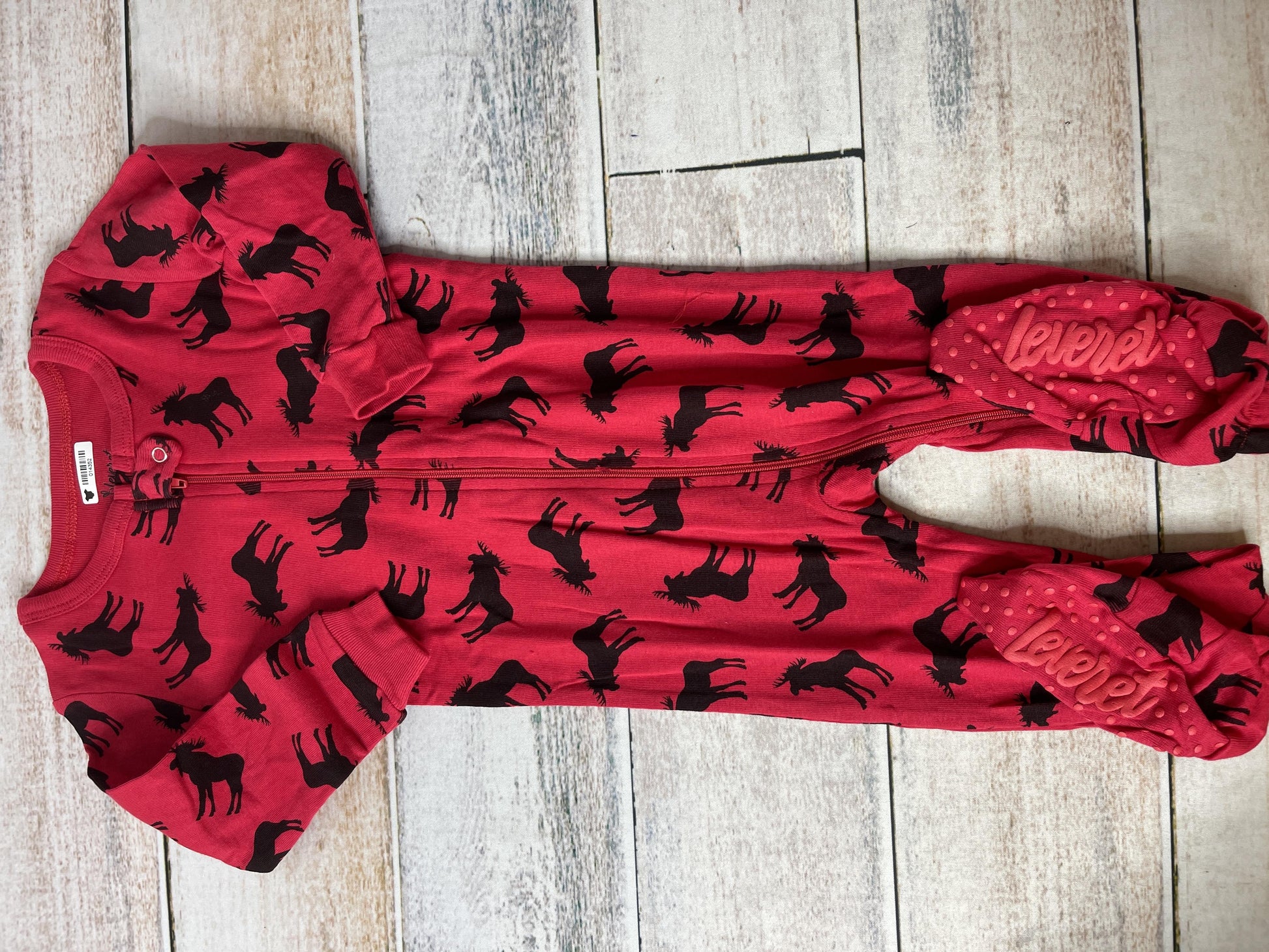 Leveret Unisex Red | Black Pajamas Size: 12-18 months Red | Black