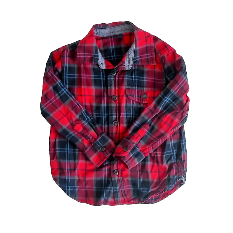 Gap Boys Red | Blue Plaid Button Down Long Sleeve Size: 4T Red | Blue Plaid