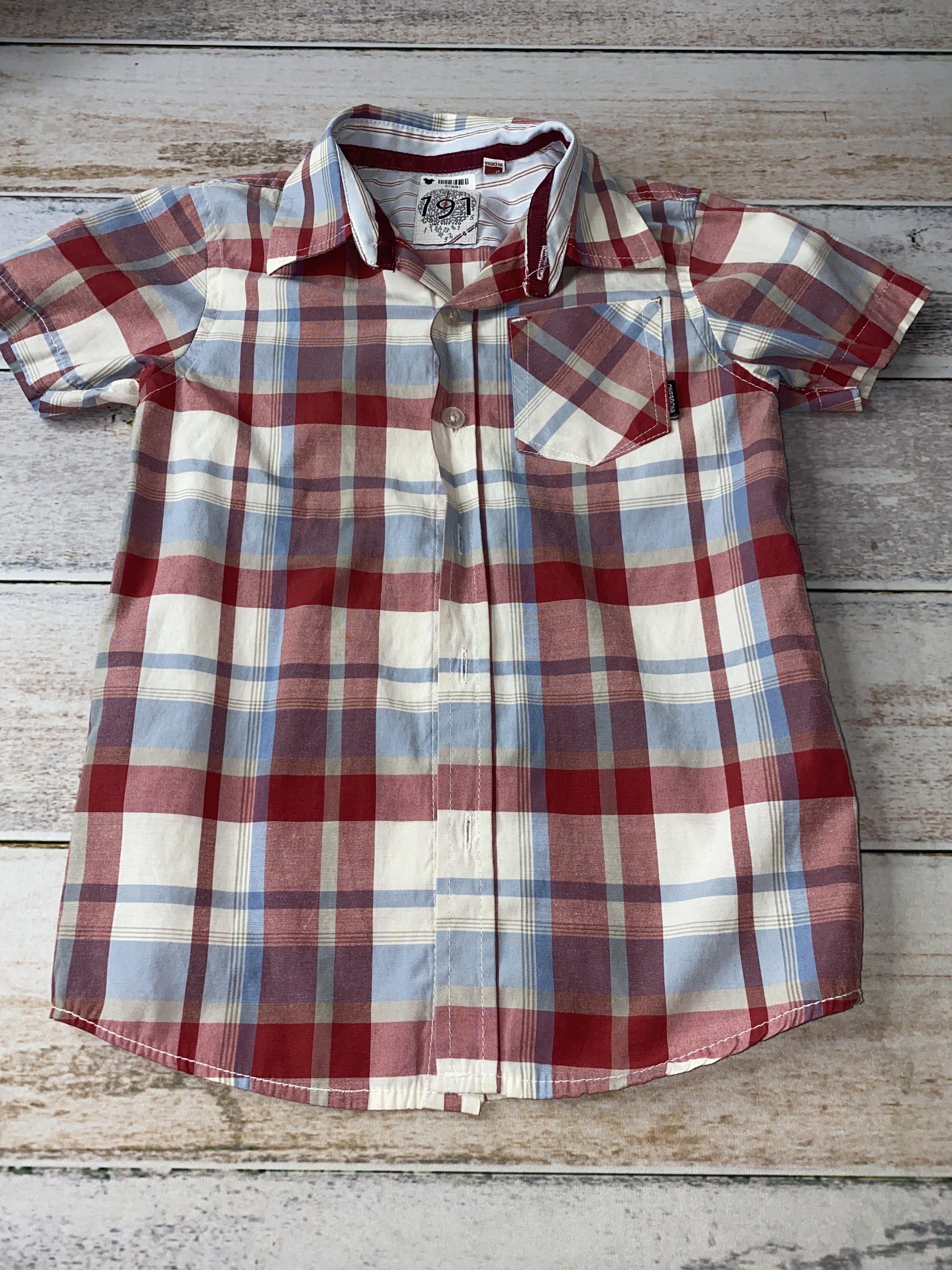 One9one Boys Red | Blue Button Down Short Sleeve Size: 4T Red | Blue