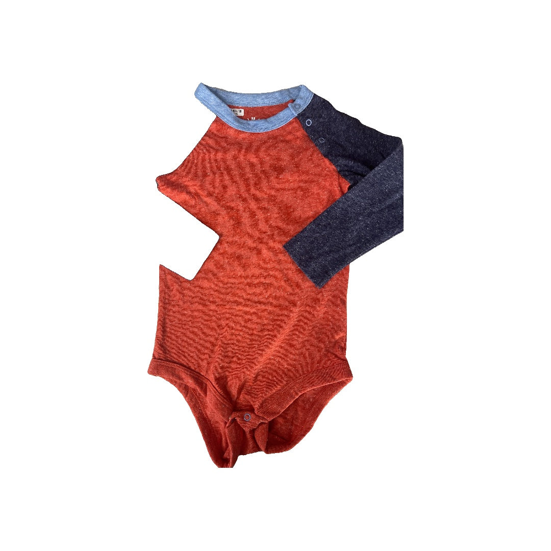 Primary Boys Red | Light Blue | Navy Blue Onesie Size: 24 months Red | Light Blue | Navy Blue