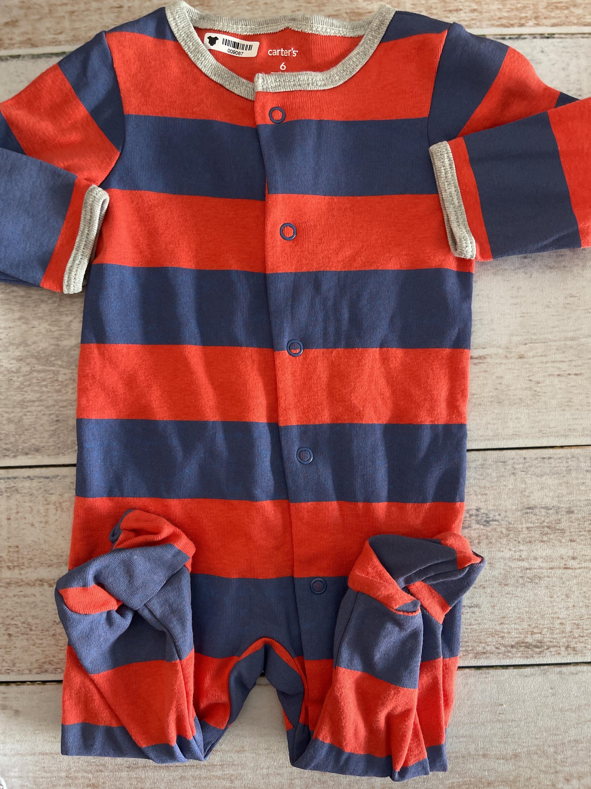 Carters Boys Red | Navy Blue Pajamas Size: 6 months Red | Navy Blue