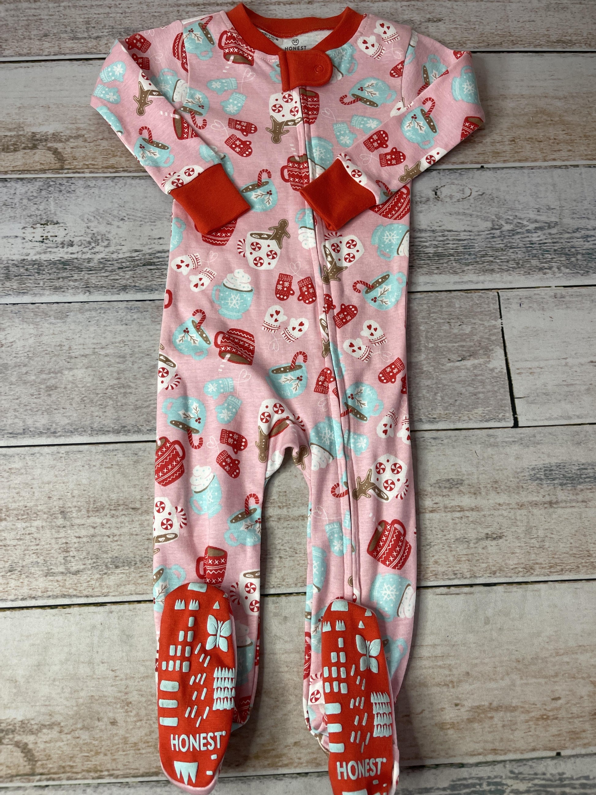 Honest Co Girls Red | pink | Light Blue | White Pajamas Size: 12 months Red | pink | Light Blue | White