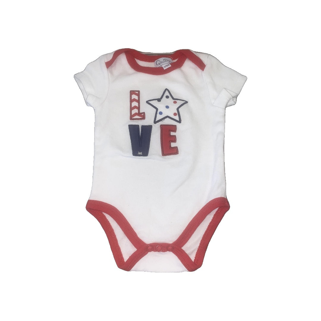 Quiltex Girls Red | White | Blue Onesie Size: 3-6 months Red | White | Blue