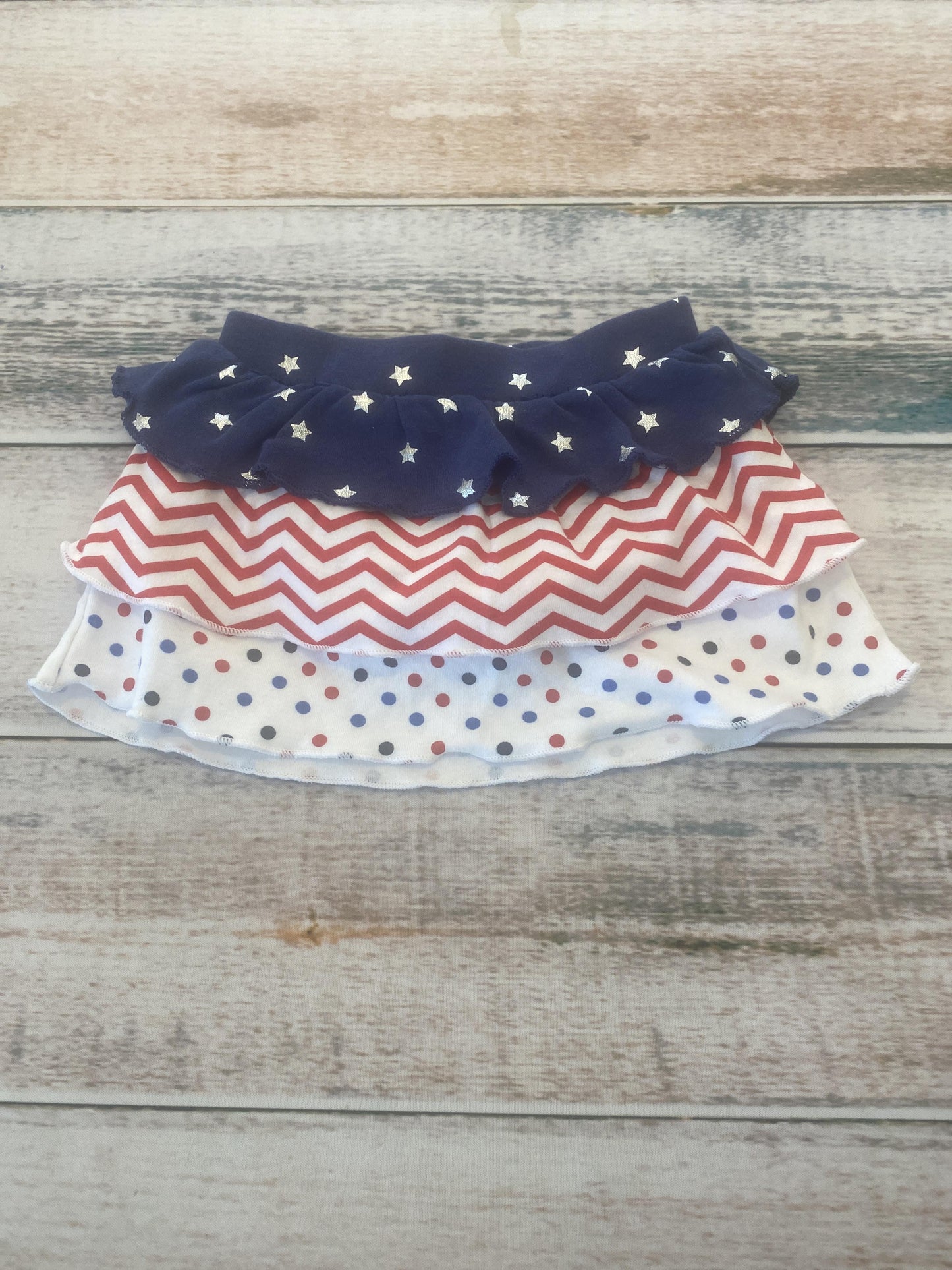 Quiltex Girls Red | White | Blue Skirt Size: 3-6 months Red | White | Blue