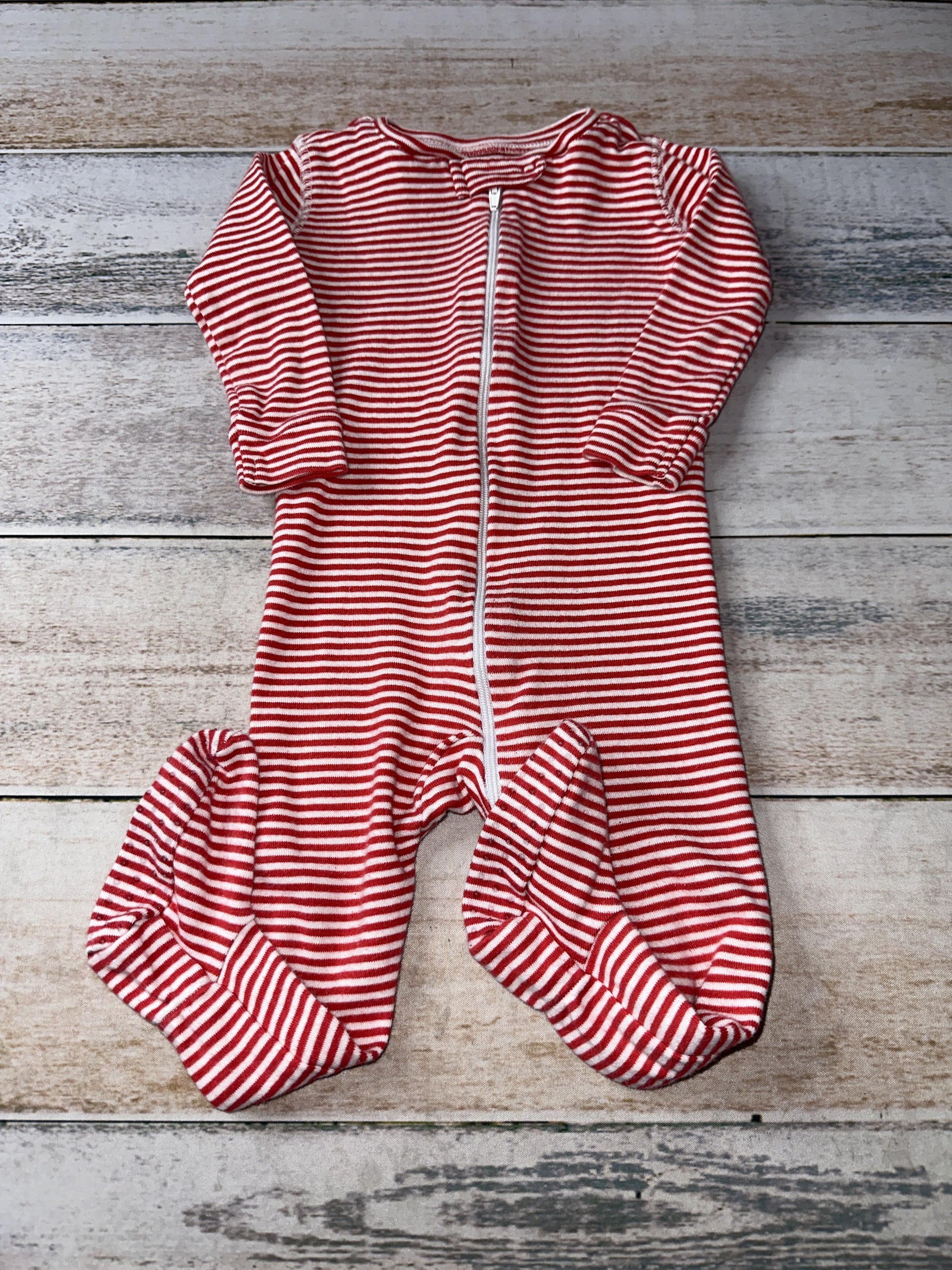 Primary Unisex Red | White | Stripe Pajamas Size: 9-12 Months Red | White | Stripe