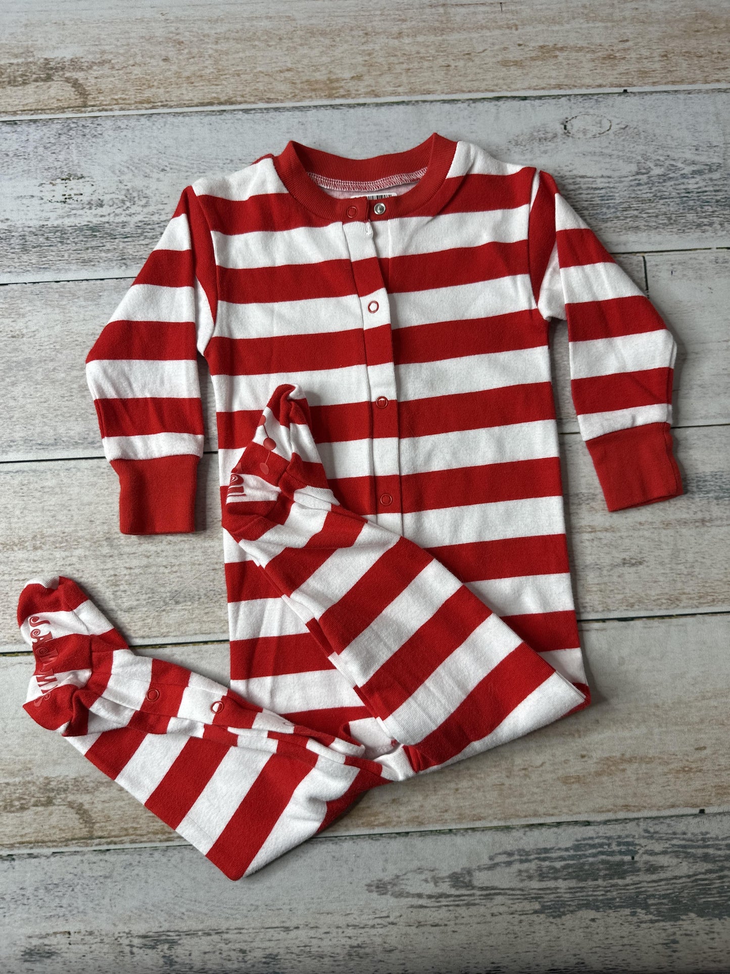 New Jammies Unisex Red | White | Striped Pajamas Size: 12-18 months Red | White | Striped