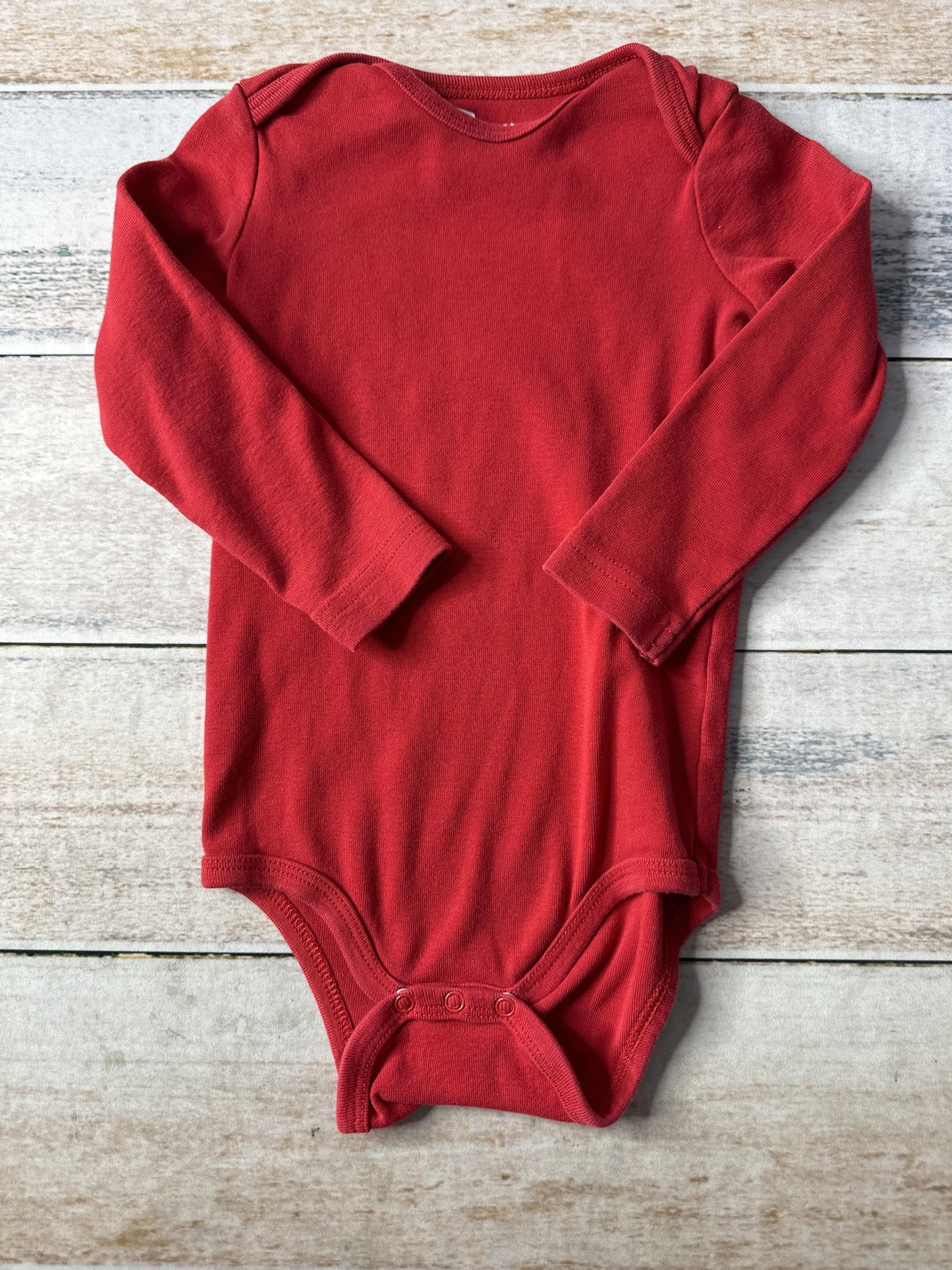 Primary Unisex Red Onesie Size: 12-18 months Red