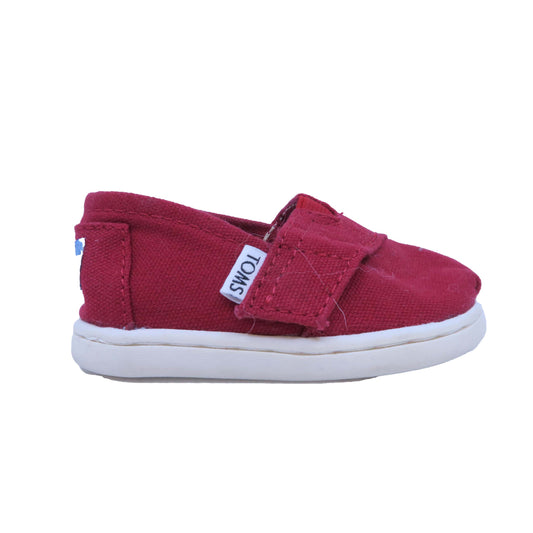 Toms Boys Red Shoes Size: 4 Infant Red