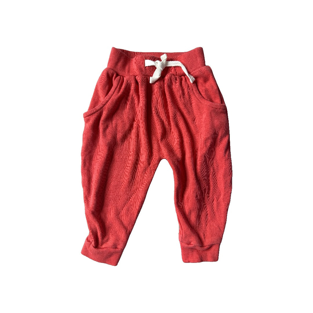Finn + Emma Unisex Red Pants Size: 0-3 months Red