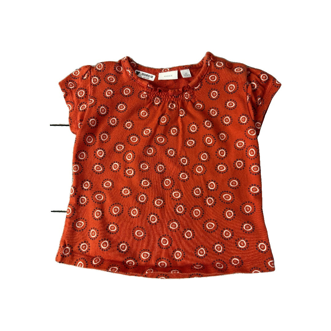 Unisex red T-Shirt Size: 12-18 months red