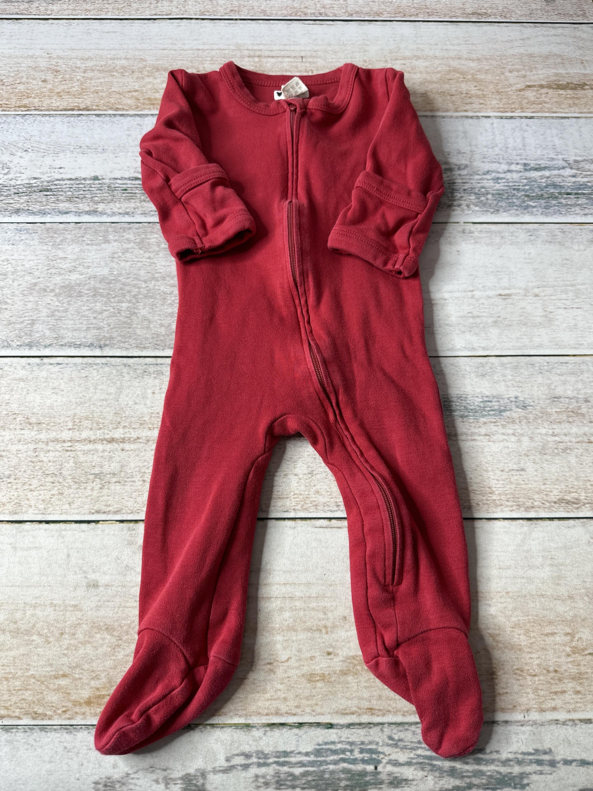 Kate Quinn Unisex Red Pajamas Size: 6-9 months Red