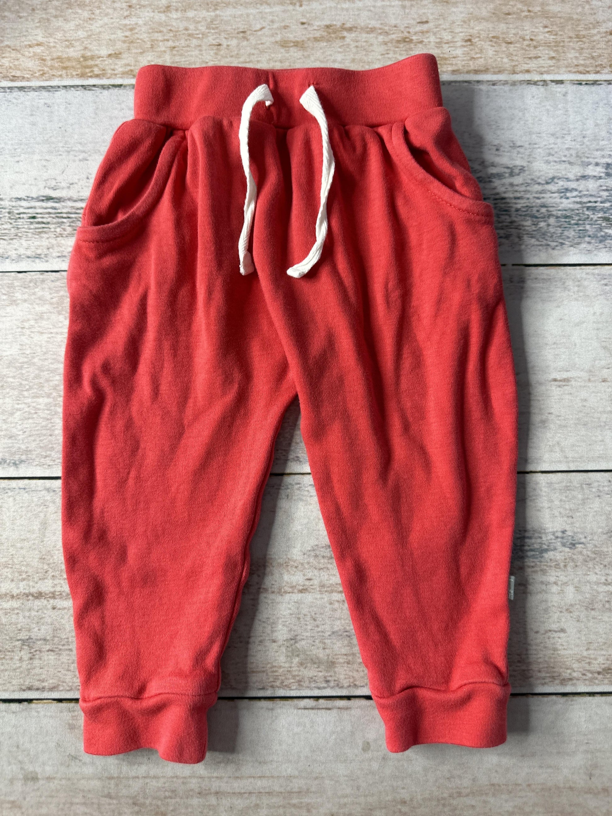 Finn + Emma Girls Red Pants Size: 6-9 months Red