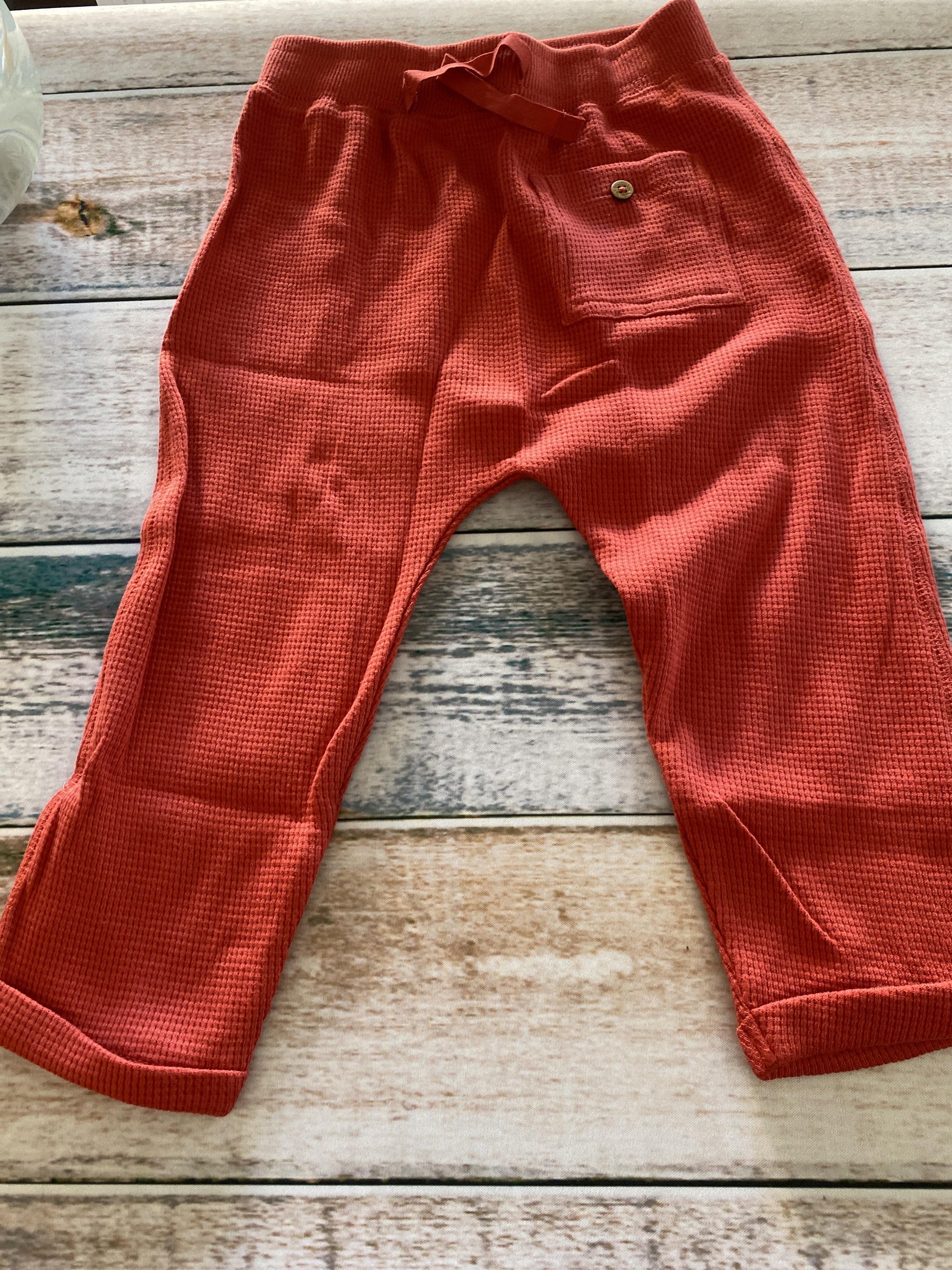 Oliver & Rain Unisex Red Pants Size: 18 months Red