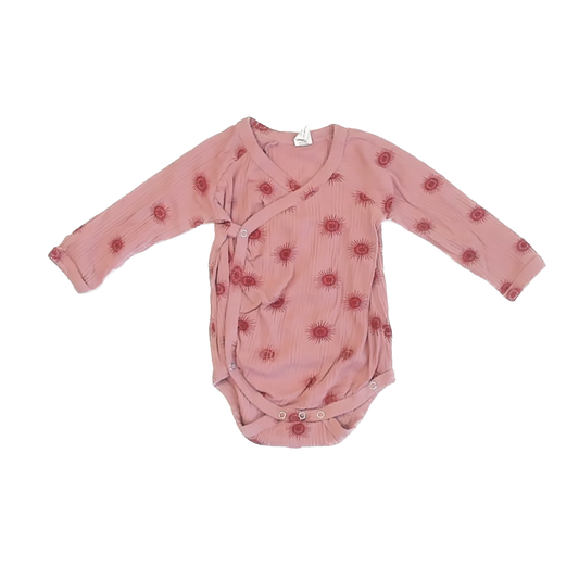 Kate Quinn Girls Rose Onesie Size: 18-24 Months Rose