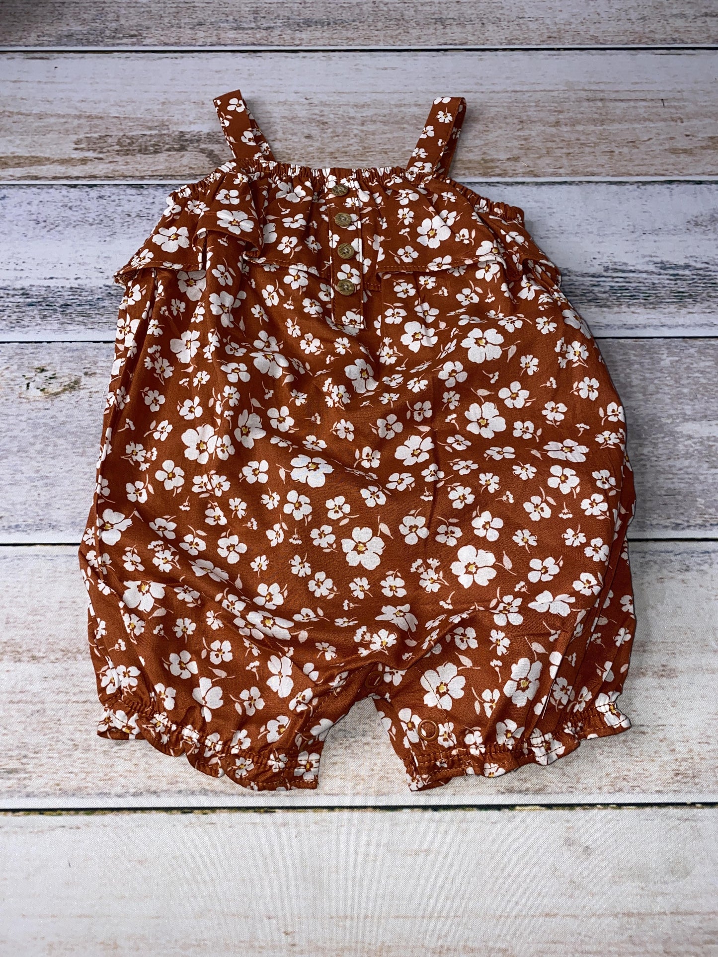 Carters Girls Rust | Flowers | White Romper Size: 9 months Rust | Flowers | White