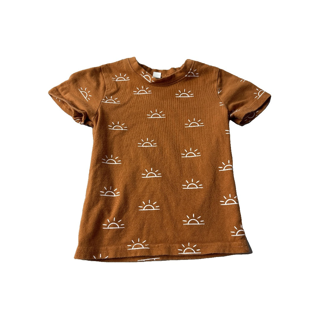 Unisex Rust | Sun T-Shirt Size: 18-24 months Rust | Sun