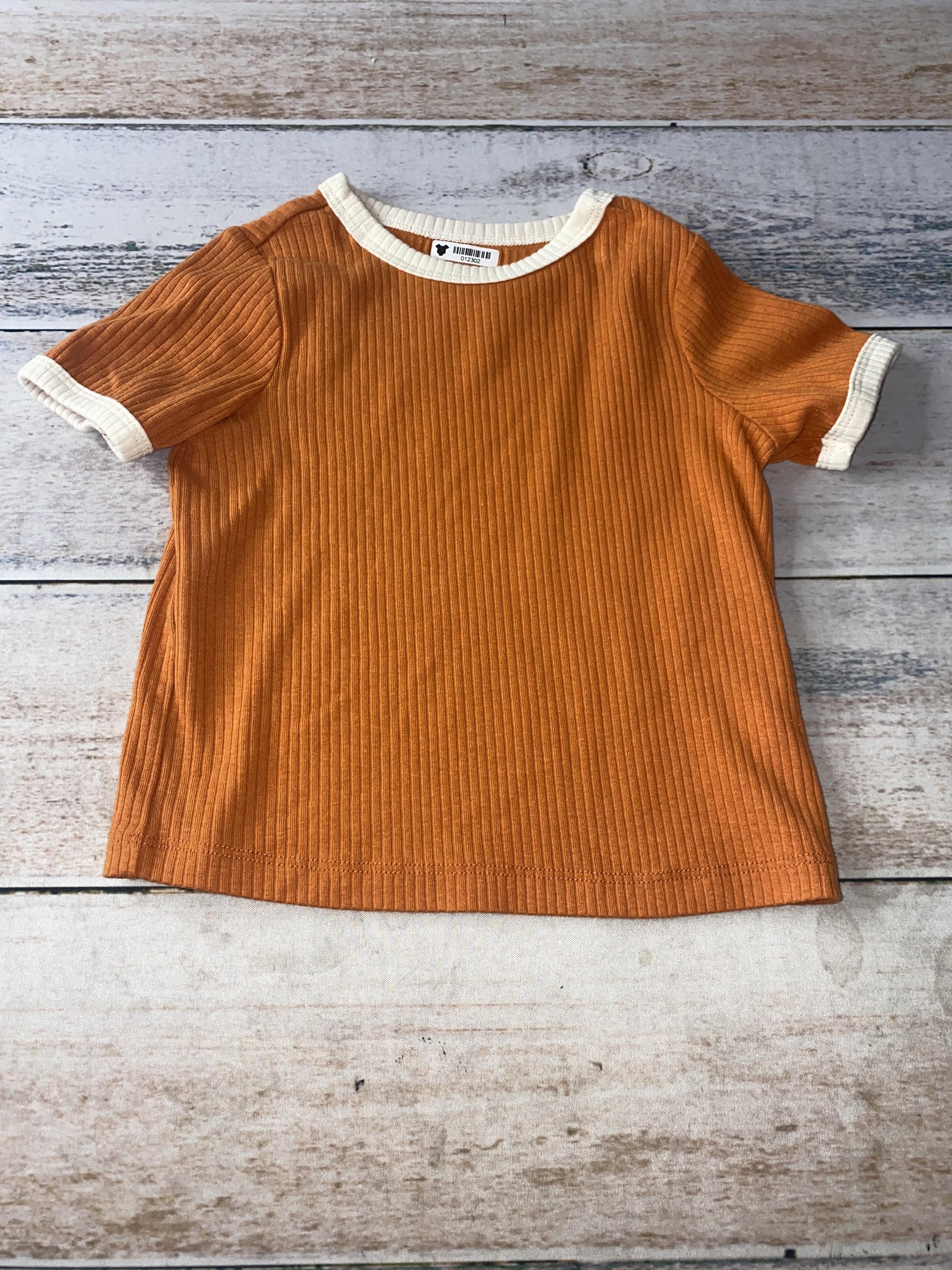 Cat & Jack Unisex Rust T-Shirt Size: 18 months Rust