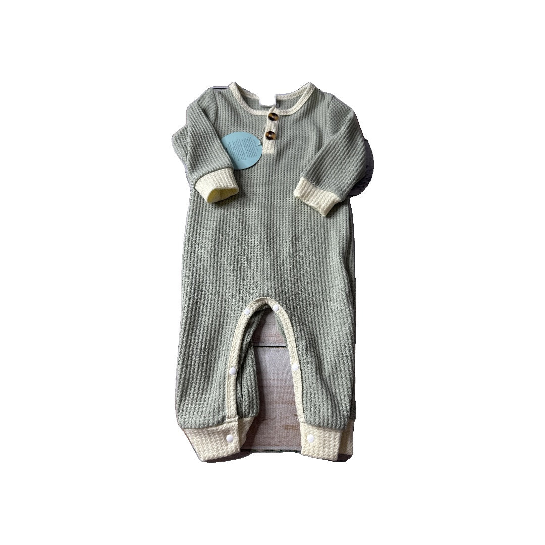 Mama Siesta Unisex Sage | cream Long Sleeve Outfit Size: 12-18 months Sage | cream