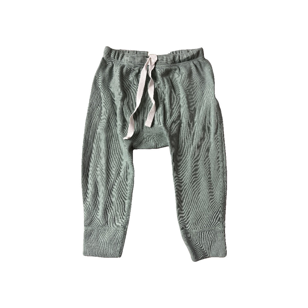 Sapling Unisex Sage Pants Size: 12-18 months Sage