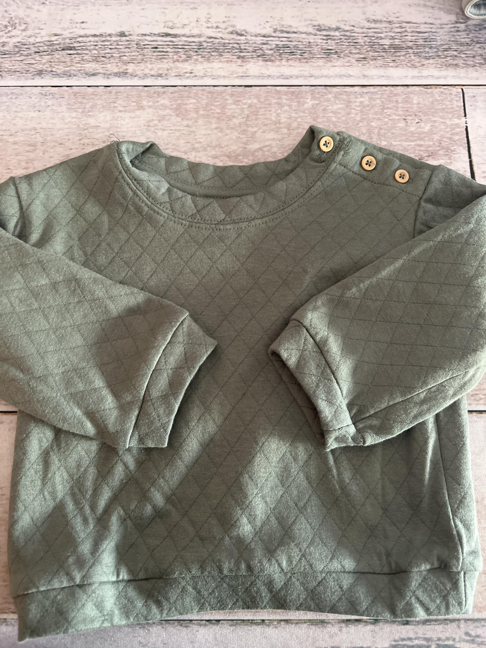 Grayson Collective Unisex Sage Sweatshirt Size: 12 months Sage