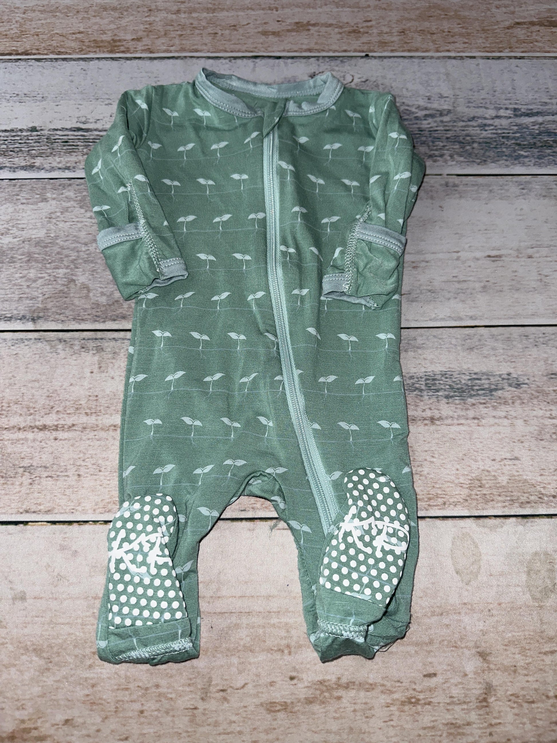 KicKee Pants Boys Sage Pajamas Size: 0-3 months Sage