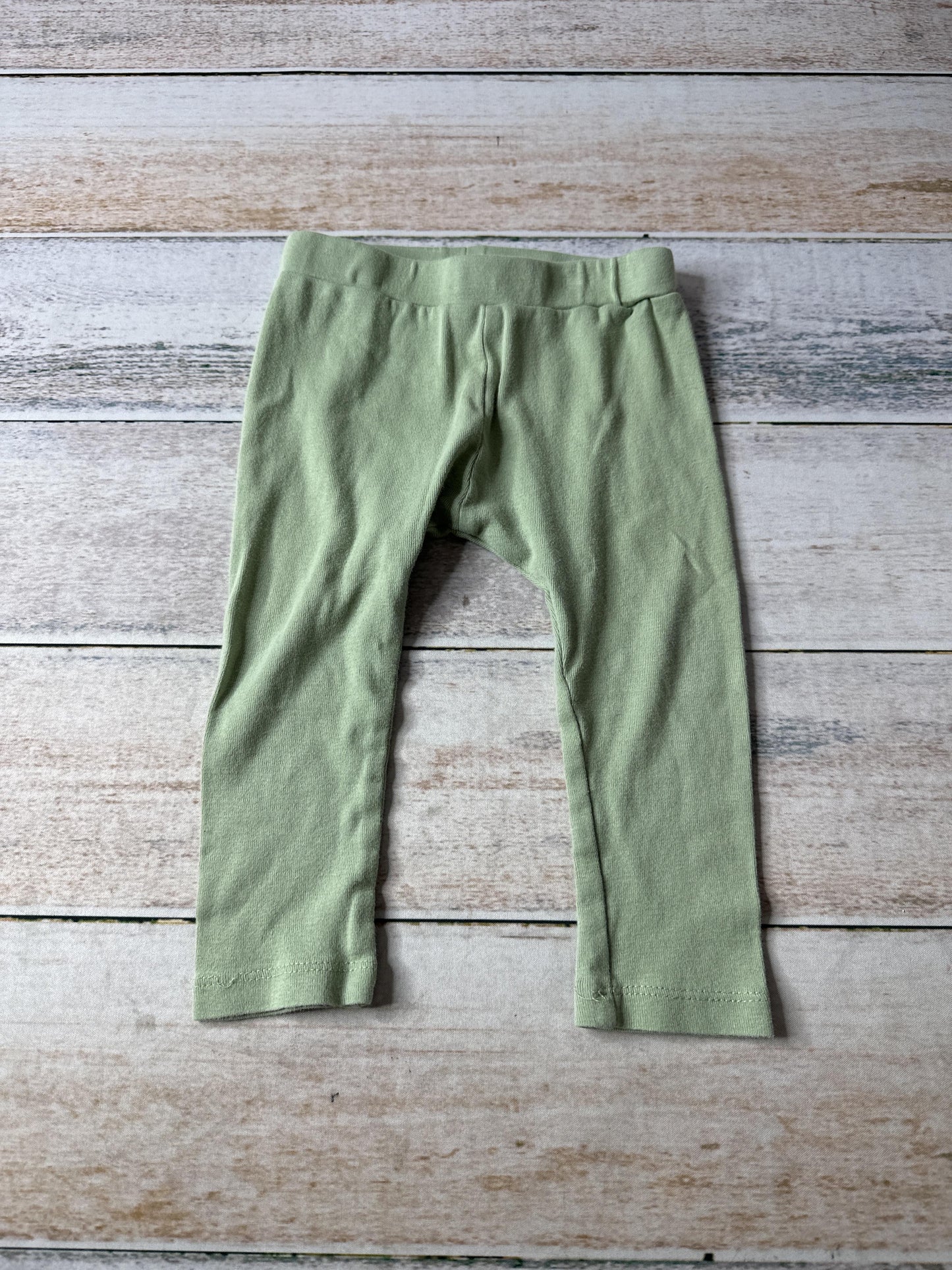 Kate Quinn Unisex Sage Pants Size: 18-24 months Sage