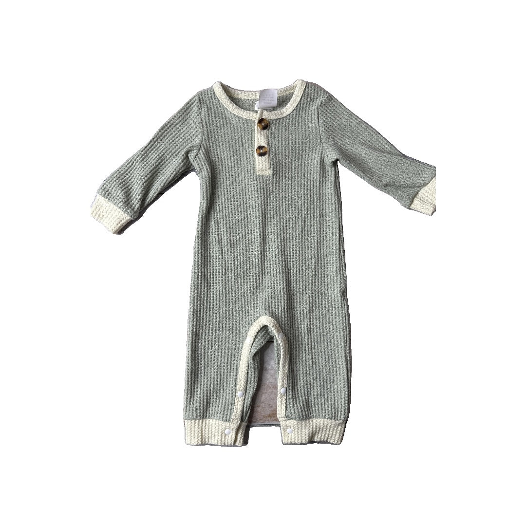 Mama Siesta Unisex Sage Long Sleeve Outfit Size: 12-18 months Sage