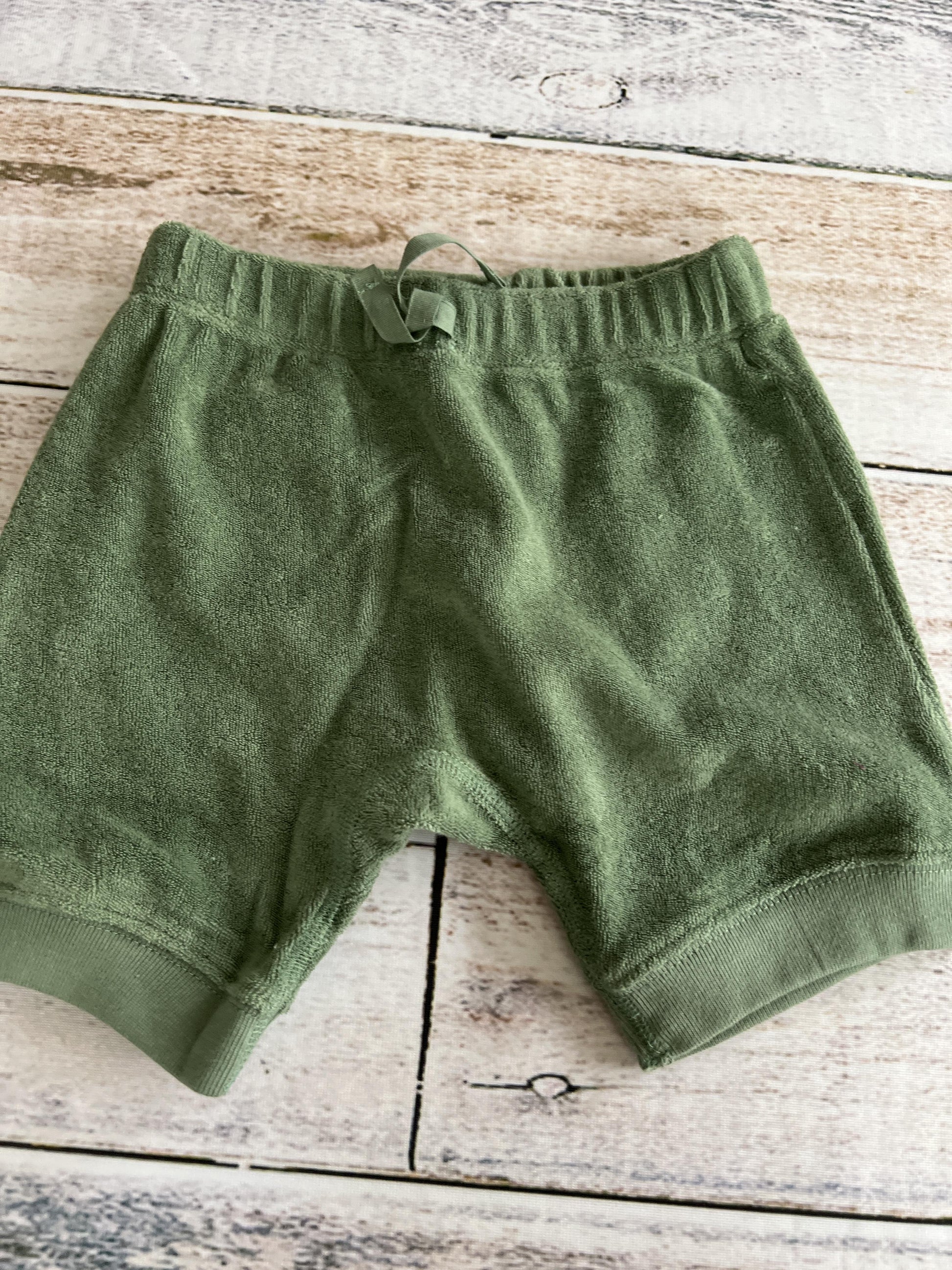 Oliver & Rain Boys Sage Shorts Size: 18 months Sage
