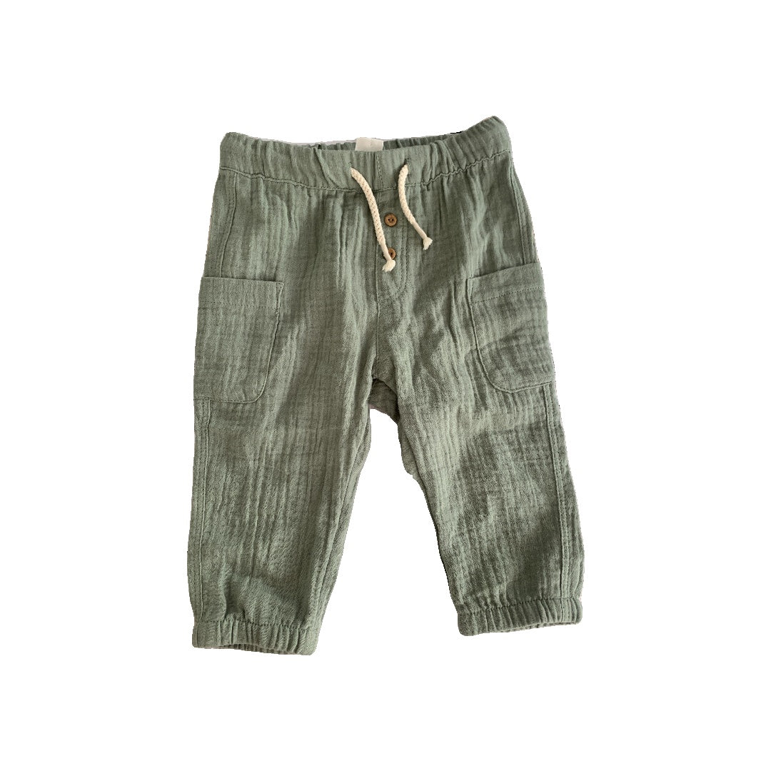 H&M Girls Sage Pants Size: 6-9 months Sage