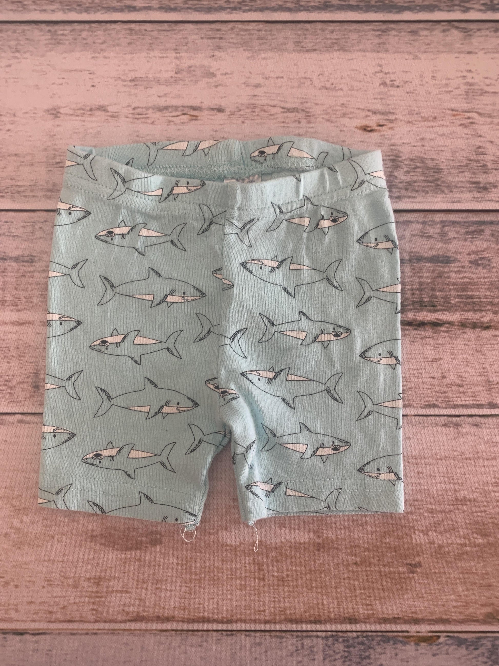 Rene Rofe Boys Sharks Pajamas Size: 18 months Sharks