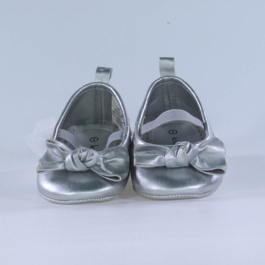 Koala Baby Girls SIlver Shoes Size: 1 Infant SIlver
