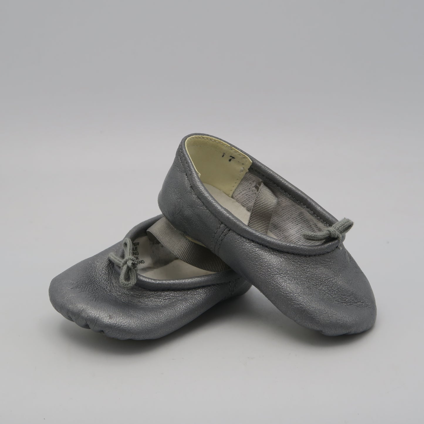 baby bloch Girls Silver Shoes Size: 0-12 Months Silver