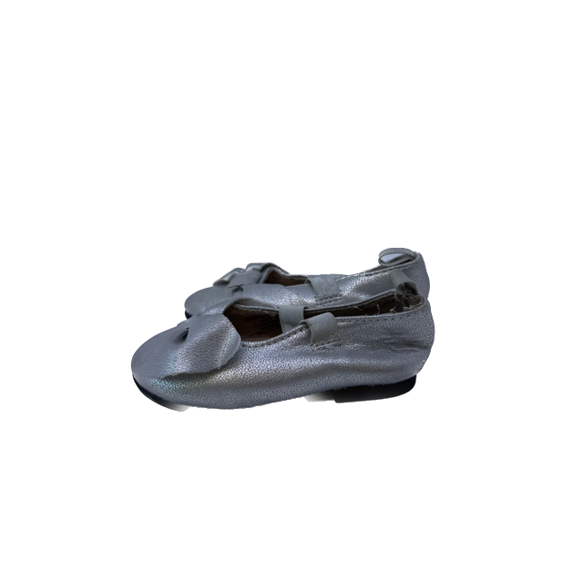 Wonder Nation Girls Silver Shoes Size: 3 Infant Silver