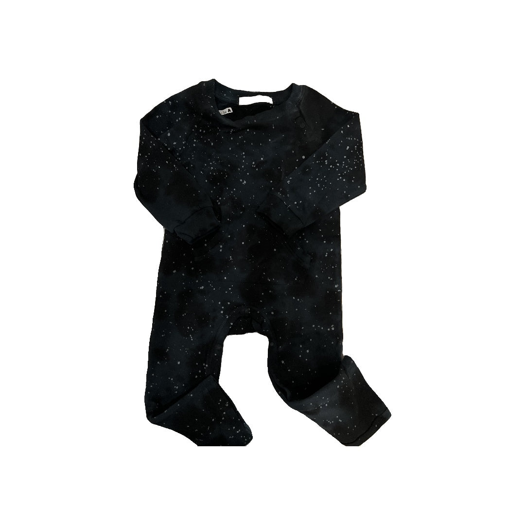 Sovereign Code Unisex Space Long Sleeve Outfit Size: 18 months Space