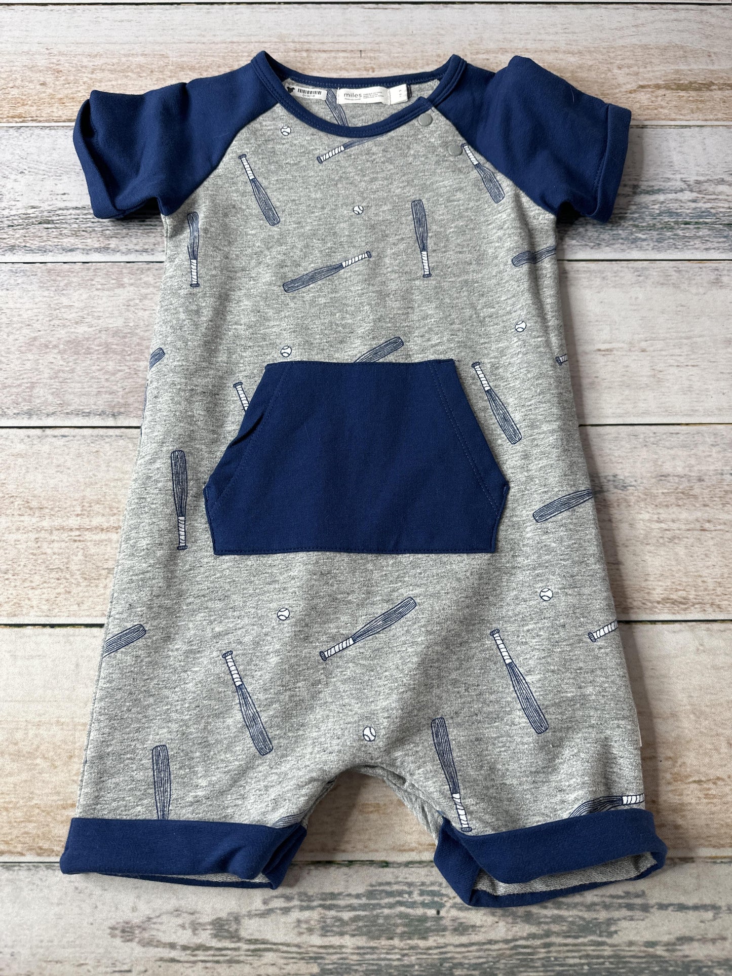 Miles Boys Sports | Grey | Navy Blue Romper Size: 24 months Sports | Grey | Navy Blue