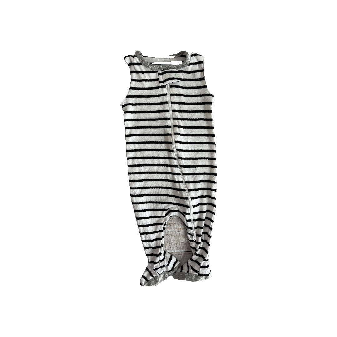 Cloud Island Boys Stripe | White | Black Pajamas Size: 0-3 months Stripe | White | Black