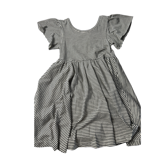 City Mouse Girls Striped | Black | White Dress Size: 5T Striped | Black | White