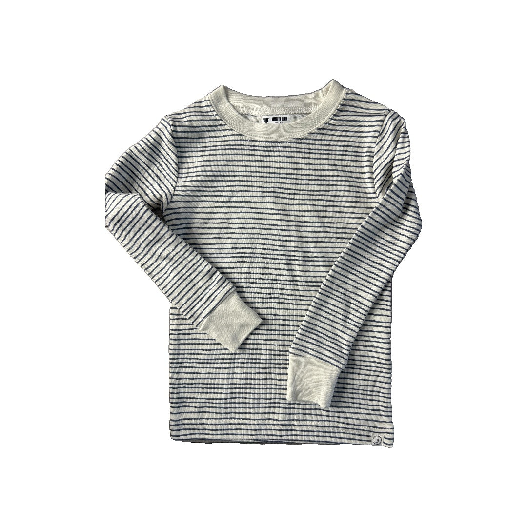 Unisex Striped 1-piece footed Pajamas Size: 24 months Striped